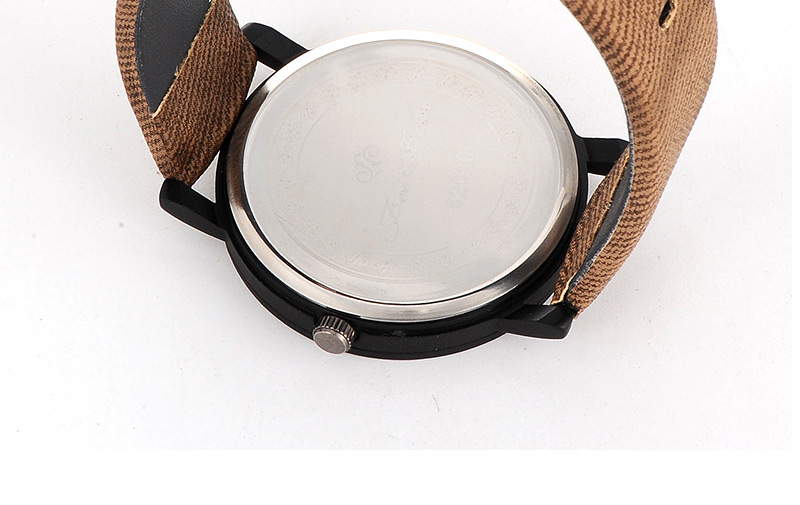 Fashion Light Coffee 8 Digital Decorated Round Case Design,Ladies Watches