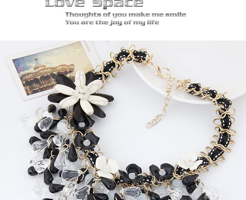 Trendy Multi-color Water Drop Shape Diamond&flower Decorated Short Chain Necklace,Bib Necklaces