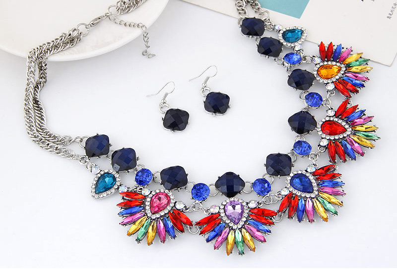 Bohemia Multi-color Diamond Decorated Fan Shape Short Chain Necklace,Jewelry Sets