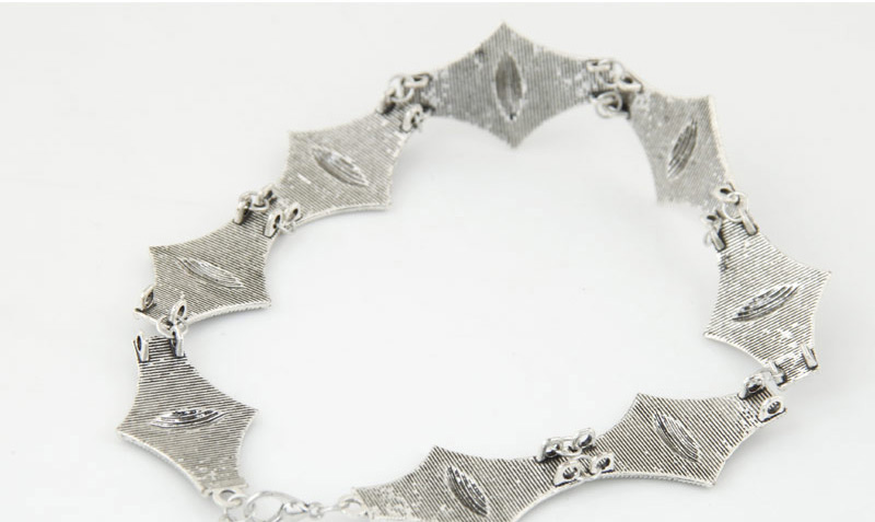 Vintage Silver Color Metal Diamond Shape Decorated Pure Color Choker,Chokers