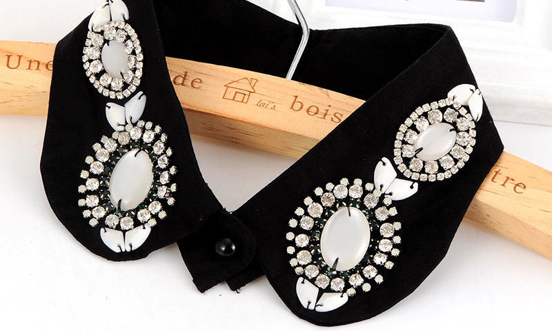 Fashion Black Big Gemstone Decorated Pure Color Simpe Collar,Thin Scaves