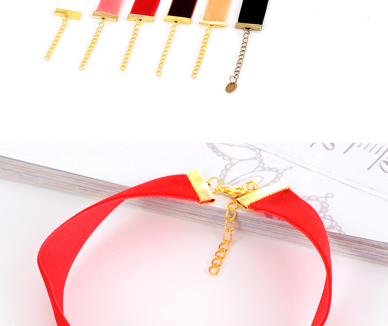 Elegant Black Pure Color Design Short Chain Simple Necklace,Chokers