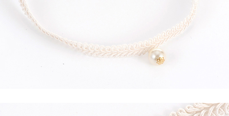 Fashion White Big Pearl Pendant Decorated Short Chain Necklace,Chokers