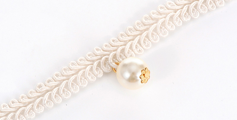 Fashion White Big Pearl Pendant Decorated Short Chain Necklace,Chokers