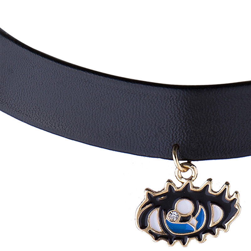 Retro Blue Eye Shape Pendant Decorated Simple Necklace,Chokers