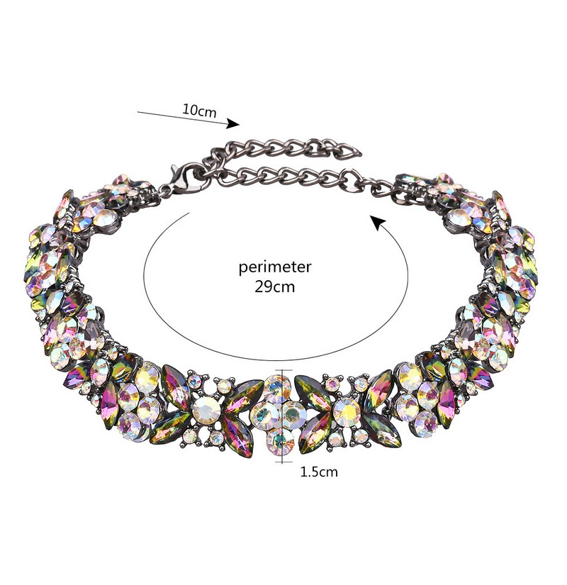 Fashion White Round Shape Diamond Decorated Flower Shape Short Chian Necklace,Chokers