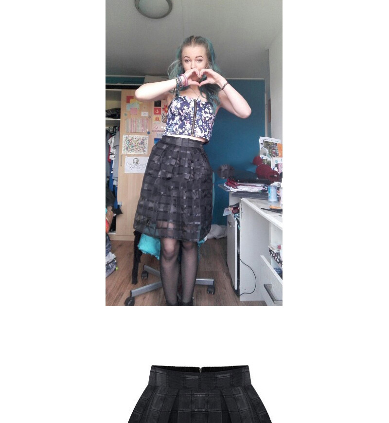 Fashion Black Grid Decorated Pure Color Simple Bubble Chiffon Skirt,Skirts