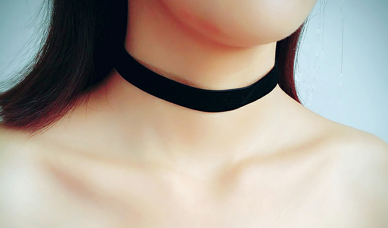 Sweet Black Pure Color Decorated Simple Design Choker,Chokers