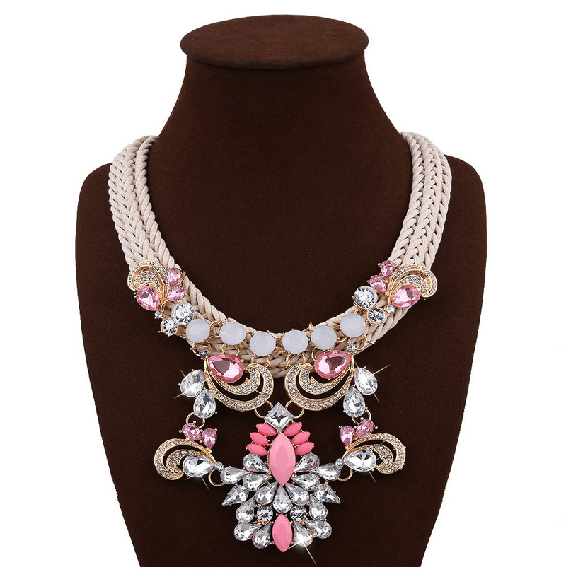 Exaggerate Pink Geometric Shape Diamond Decorated Hand-woven Short Chain Necklace,Multi Strand Necklaces
