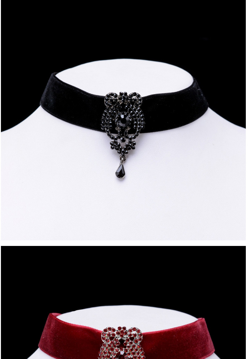 Retro Black Waterdrop Shape Gemstone Decorated Simple Choker,Chokers