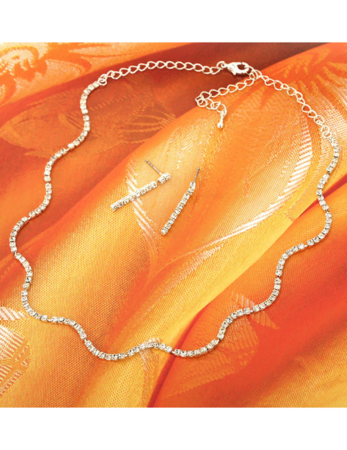 Fashion Silver Wavy Diamond Necklace Earring Set