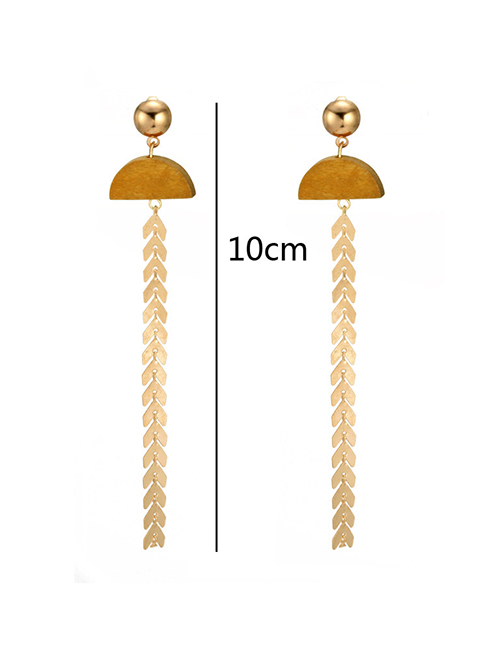 Fashion Golden Ladder Geometric Cutout Earrings