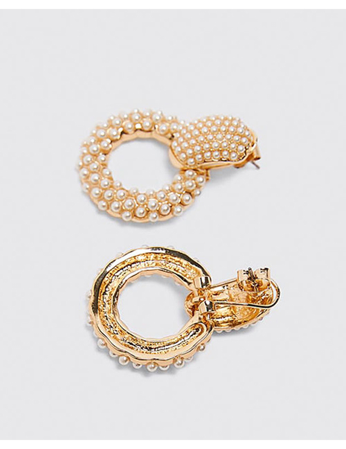 Fashion White Baroque Pearl Geometric Earrings