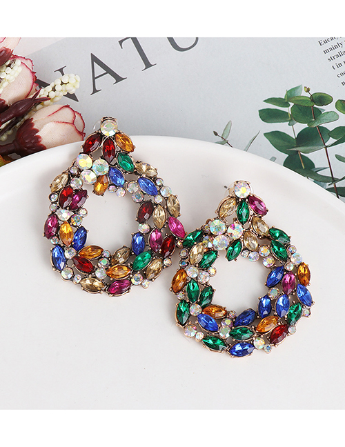 Fashion Color Geometric Round Cutout Earrings With Diamonds
