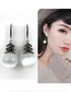Fashion Black Petal Agate And Diamond Geometric Alloy Earrings