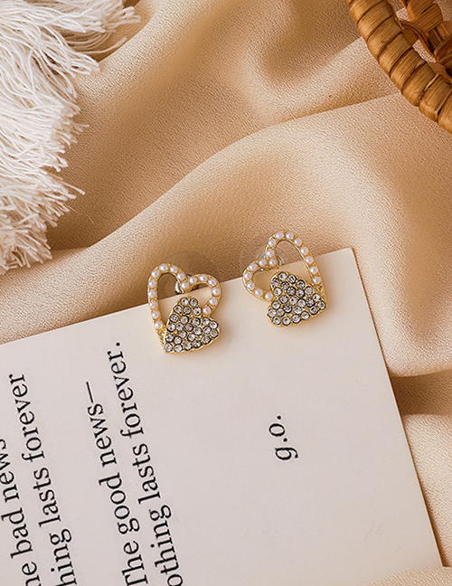 Fashion Gold Color Love Pearl And Diamond Alloy Hollow Stud Earrings