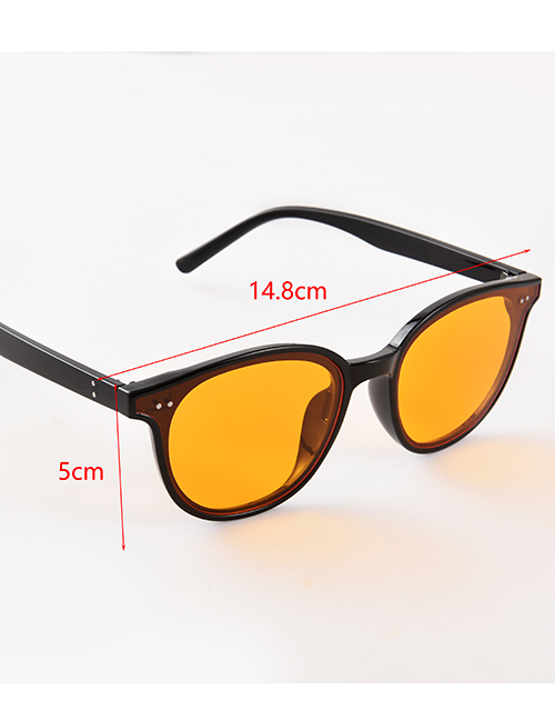 Fashion Black Frame Red Lens Resin Round Sunglasses