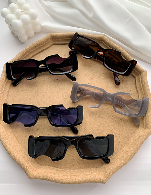 Fashion Black Frame Gray Lens Resin Notch Sunglasses