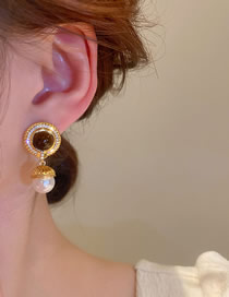 Fashion Gold Alloy Diamond Geometric Round Earrings