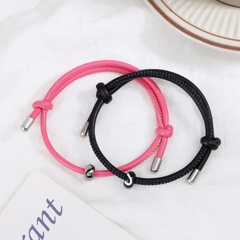 Fashion 1 Pair Of Pink And Black Pu Bracelets Metal Ring Pendant Pu Leather Men's Bracelet