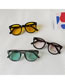 Fashion Black Frame Blush Resin Rice Stud Round Sunglasses
