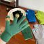 Fashion Dark Green Daisy Knitted Touchscreen Gloves