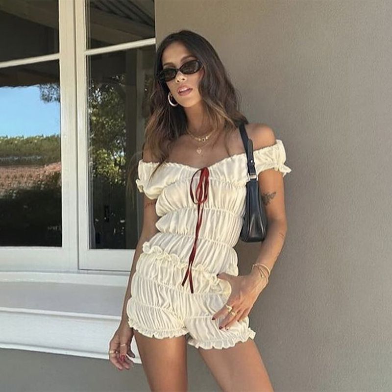 Fashion Apricot Fungus Pleated Strap Short-sleeved Shorts Suit