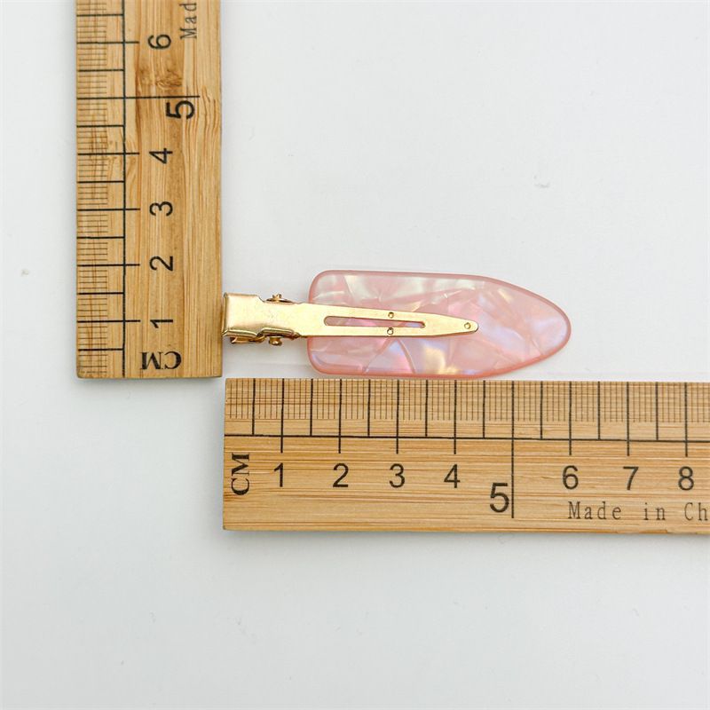 Fashion Traceless Green Resin Acetate Traceless Drop-shaped Hair Clip