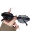 Fashion Black Frame Red Film Metal Oval Sunglasses