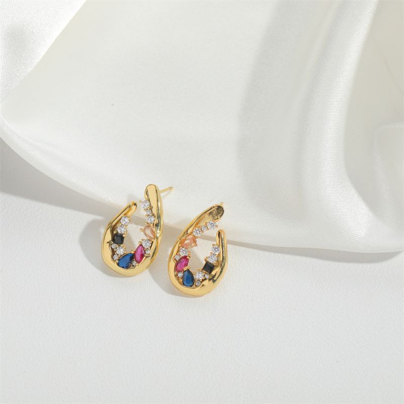 Fashion Colored Zirconium Copper Diamond Geometric Stud Earrings