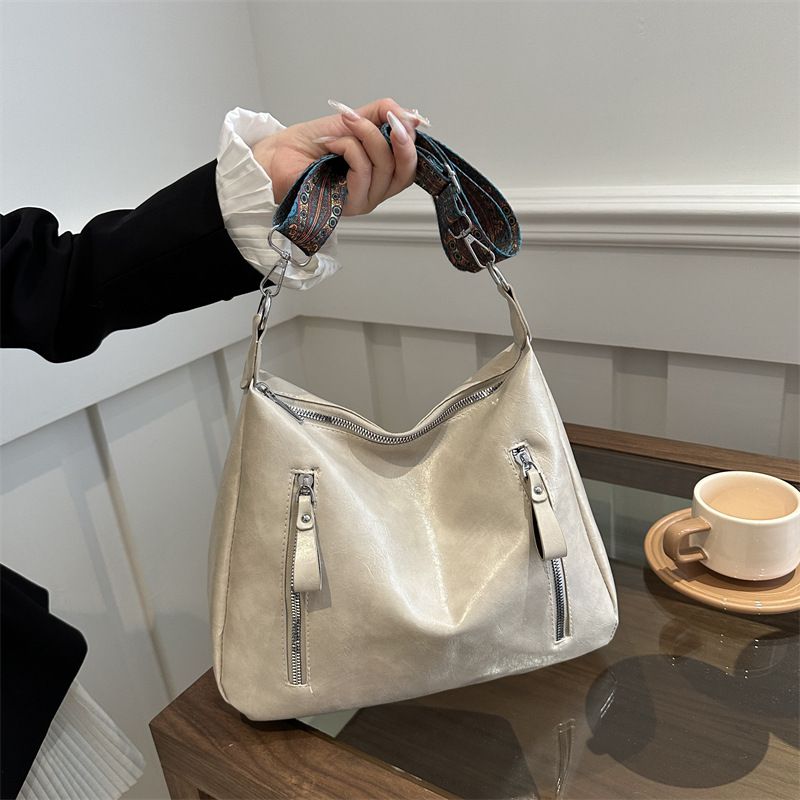 Fashion Brown Pu Large Capacity Shoulder Bag