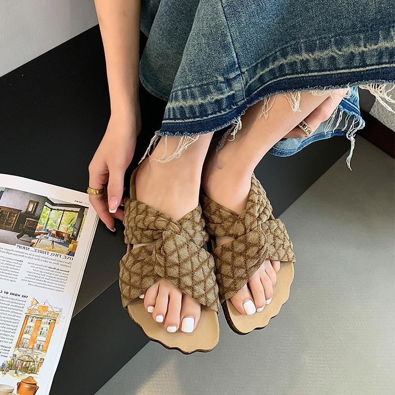 Fashion Khaki Thick-soled Color-blocked Flat Slippers