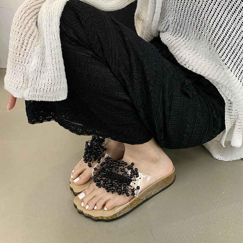 Fashion Black Pu Beaded Slippers