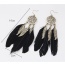 Personality Black Hollow Out Round Shape Decorated Feather Pendant Design