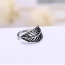 Vintage Anti-silver Metal Hollow Out Leaf Shape Decorated Opening Ring