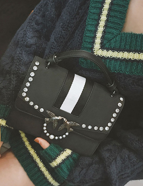 Trendy Black Pearl&swallow Decorated Shoulder Bag