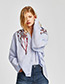 Fashion Blue Embroidery Flower Decorated Shirt