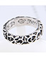 Vintage Silver Color Flower Pattern Decorated Ring