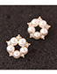 Fashion Gold Flower Pearl Stud Earrings