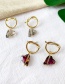 Fashion Kissful Alloy Diamond Heart Earrings